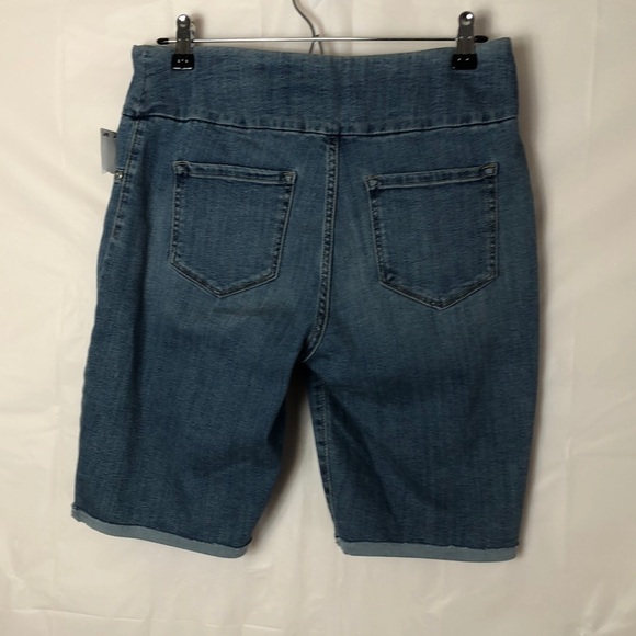 Lee Slim Fit Bermuda Mid Rise NWT 10 - Picture 2 of 8